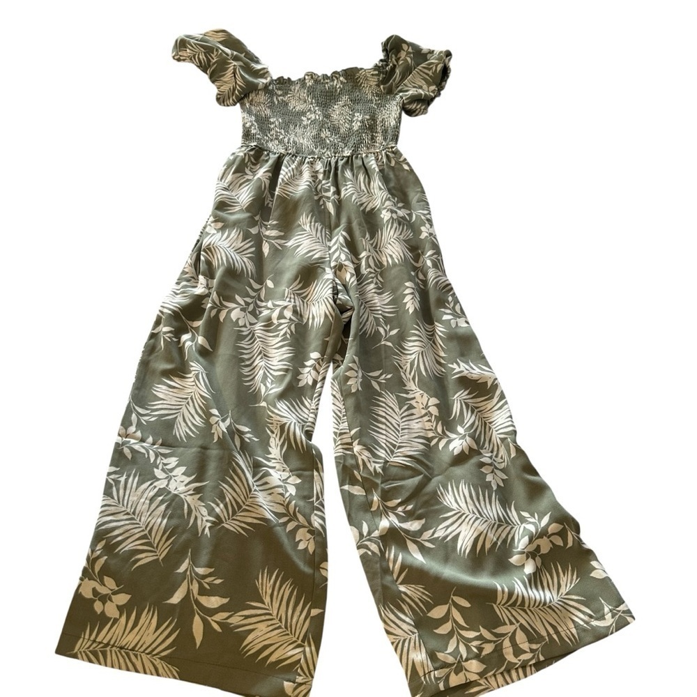 Inspired Hearts Olive Smocked Top